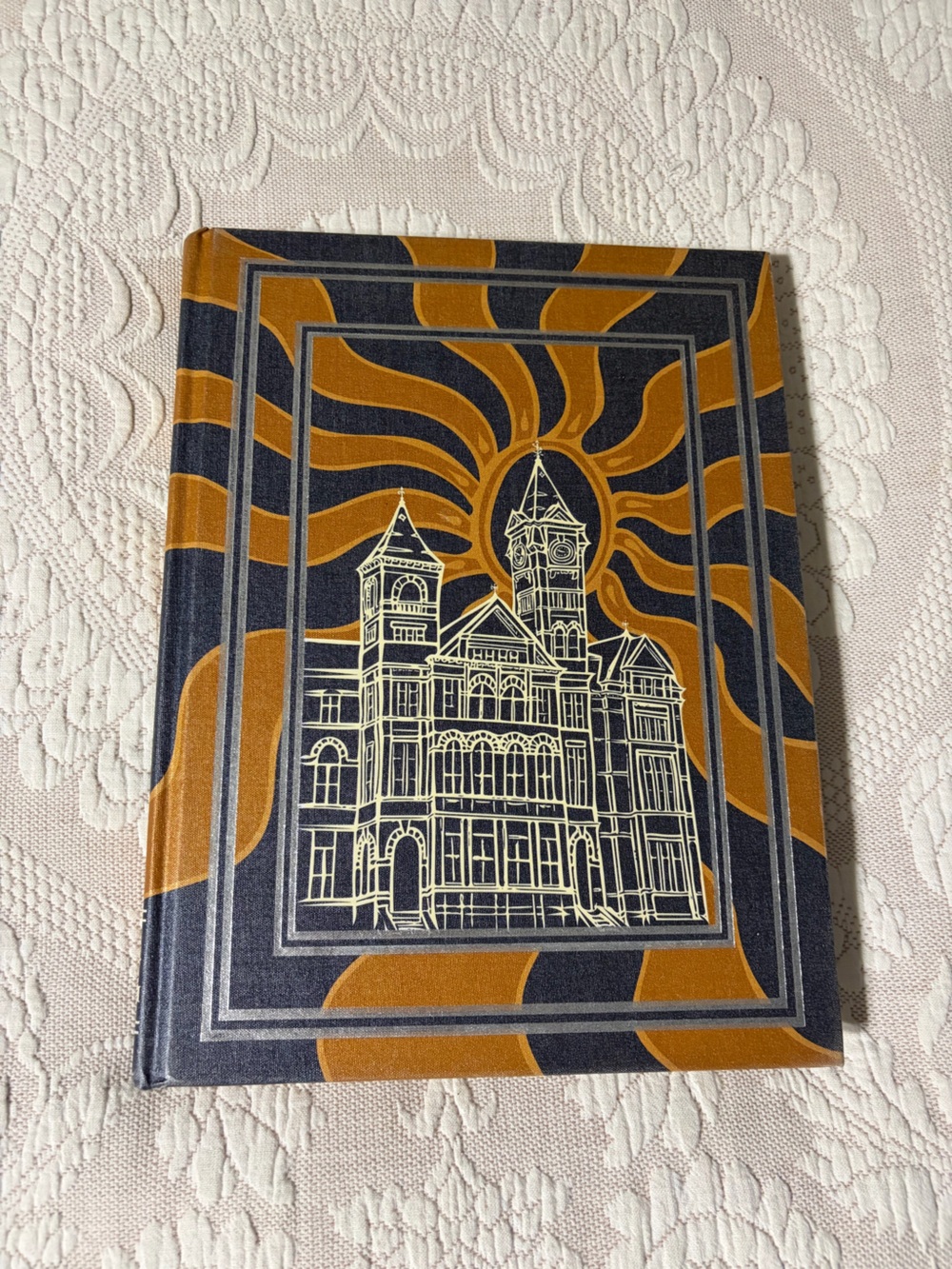 Auburn University Glomerata 2020-2021 Auburn, Alabama yearbook annual EUC